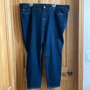 Dark wash Skinny/Straight Jeans